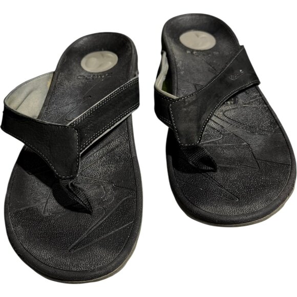 Sandals_&_Flip_Flops